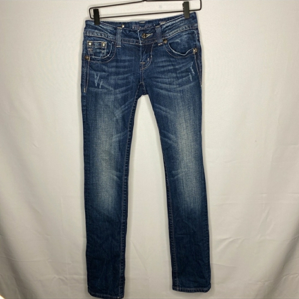 Miss Me straight leg jeans